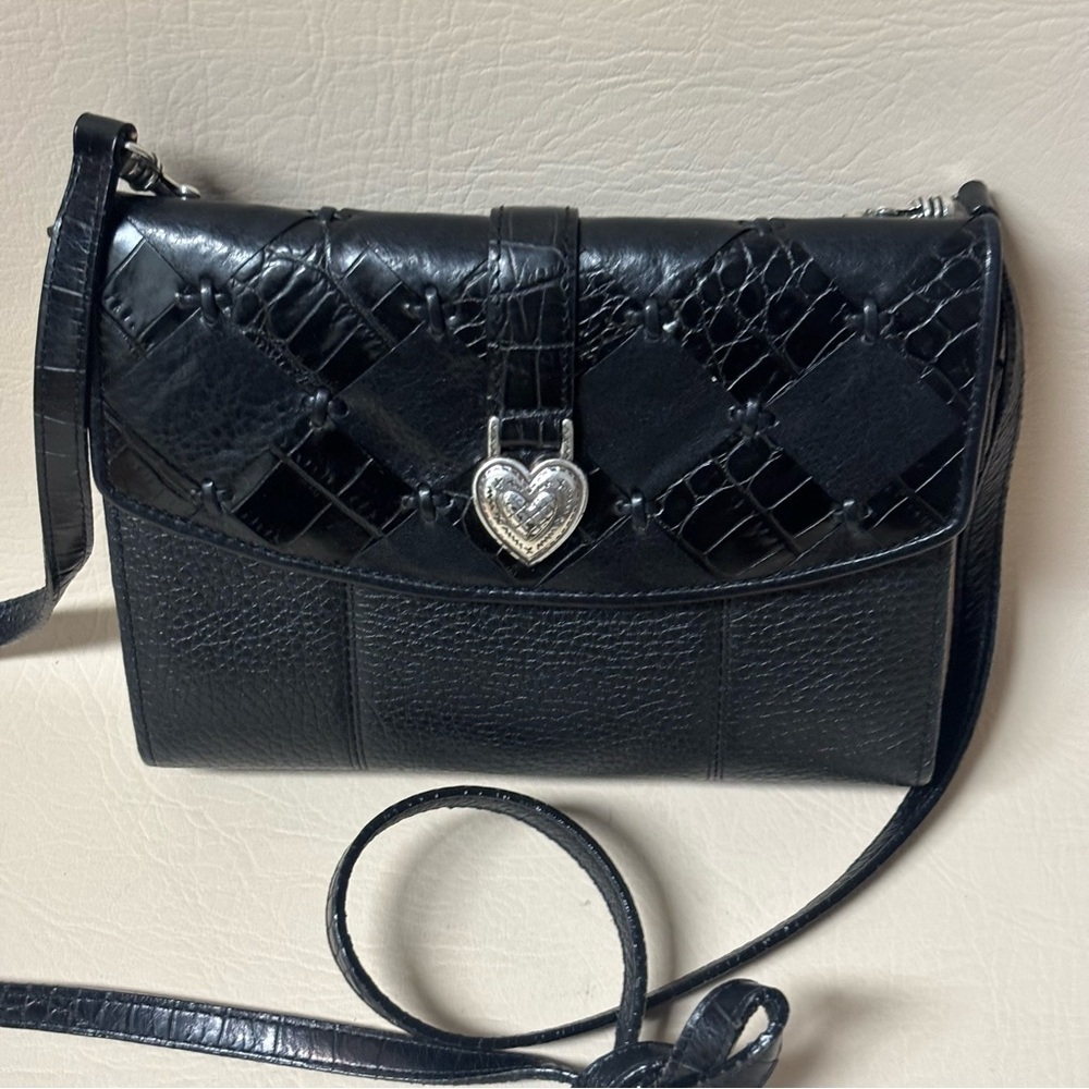 BRIGHTON Black Crossbody
Purse Foldout Wallet - Picture 2 of 9